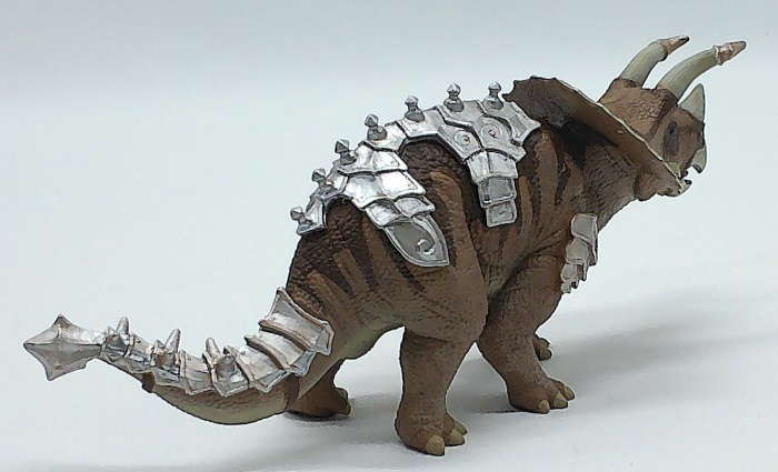 Safari Ltd. Armored Triceratops #100733 - Ready for battle