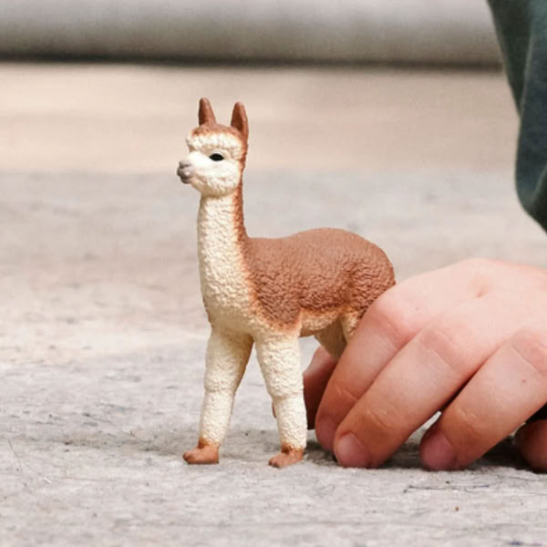 alpaca様 Schleich - Alpaca #14928 - Collectible Farm Animal Figure