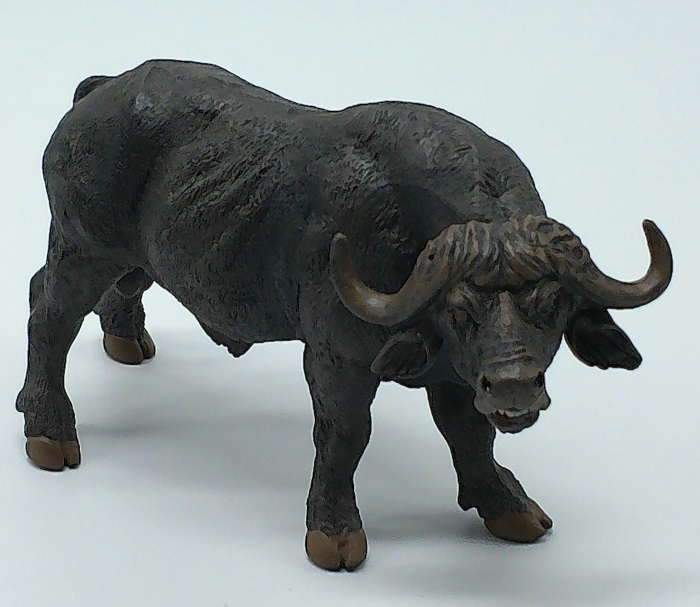 Papo American Buffalo #50119 - Shaggy Coat, Broad Shoulders