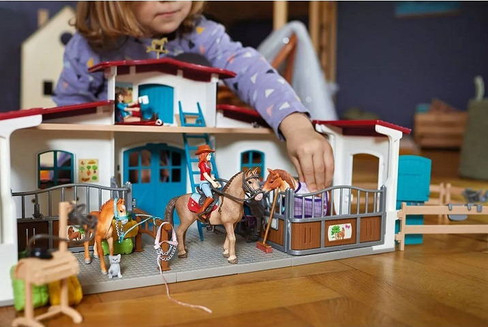 Lakeside Riding Center (Schleich)