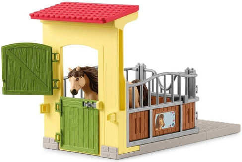 Pony Box with Iceland Pony (Schleich)