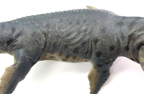 papo-kronosaurus-55089-scales