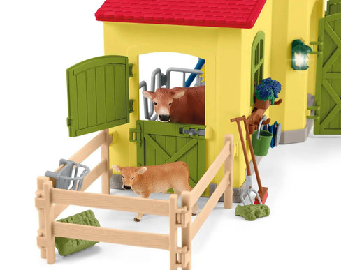 Large Farm with Animals and Accessories (Schleich)