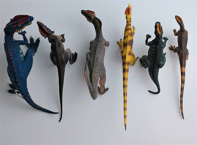 2022 Dilophosaurus Toy Comparison Picture Tops