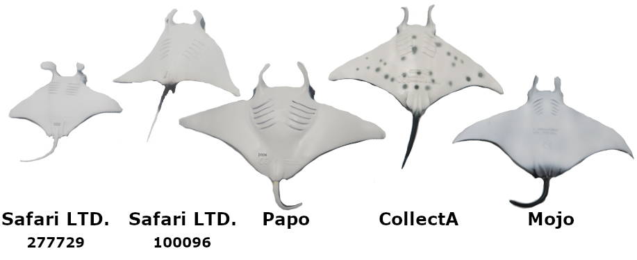 2023 Manta Ray Toy Comparison Picture Bottoms