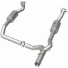 Magnaflow 09-13 Ford E-350 Super Duty V10 6.8 OEM Underbody Direct Fit Catalytic Converter - 21-599