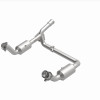 Magnaflow 19-20 GMC Sierra 1500 Single Underbody 4.3L/5.3L Direct Fit Catalytic Converter - 280656