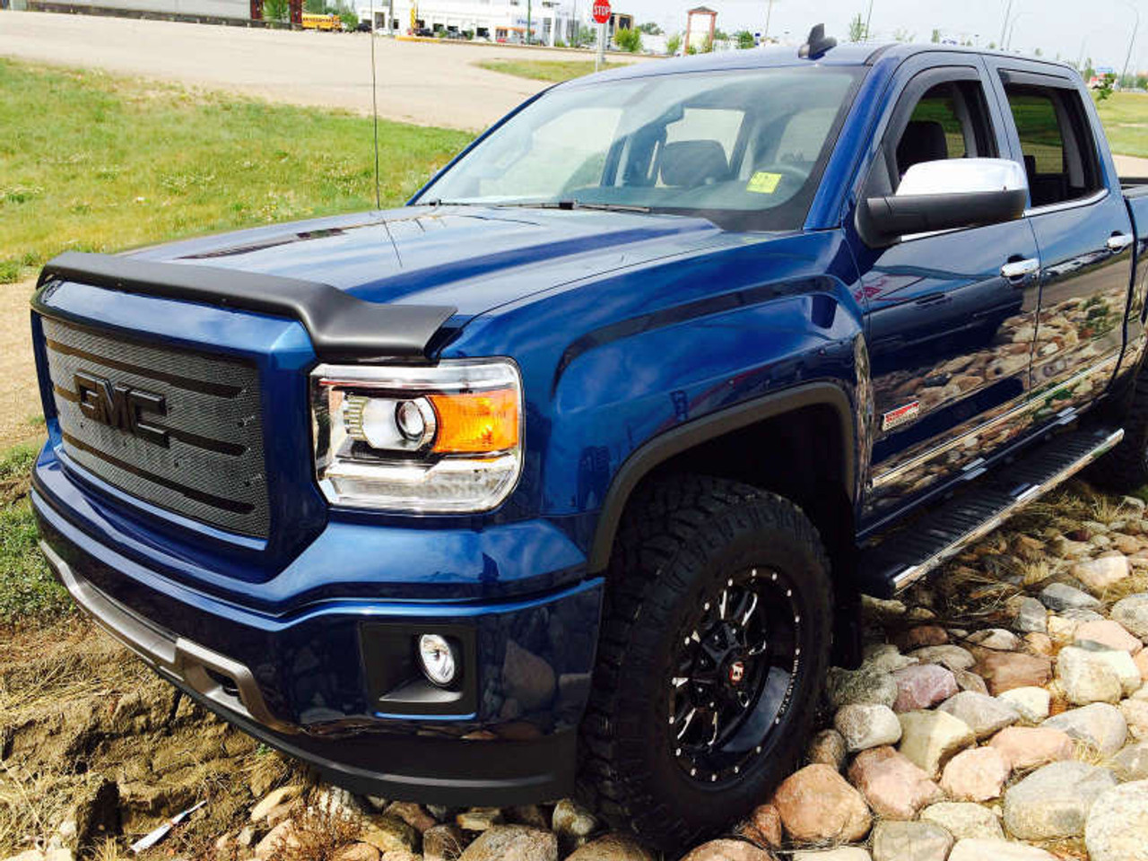 EGR 14+ GMC Sierra Superguard Hood Shield - Matte (301585) - 301585