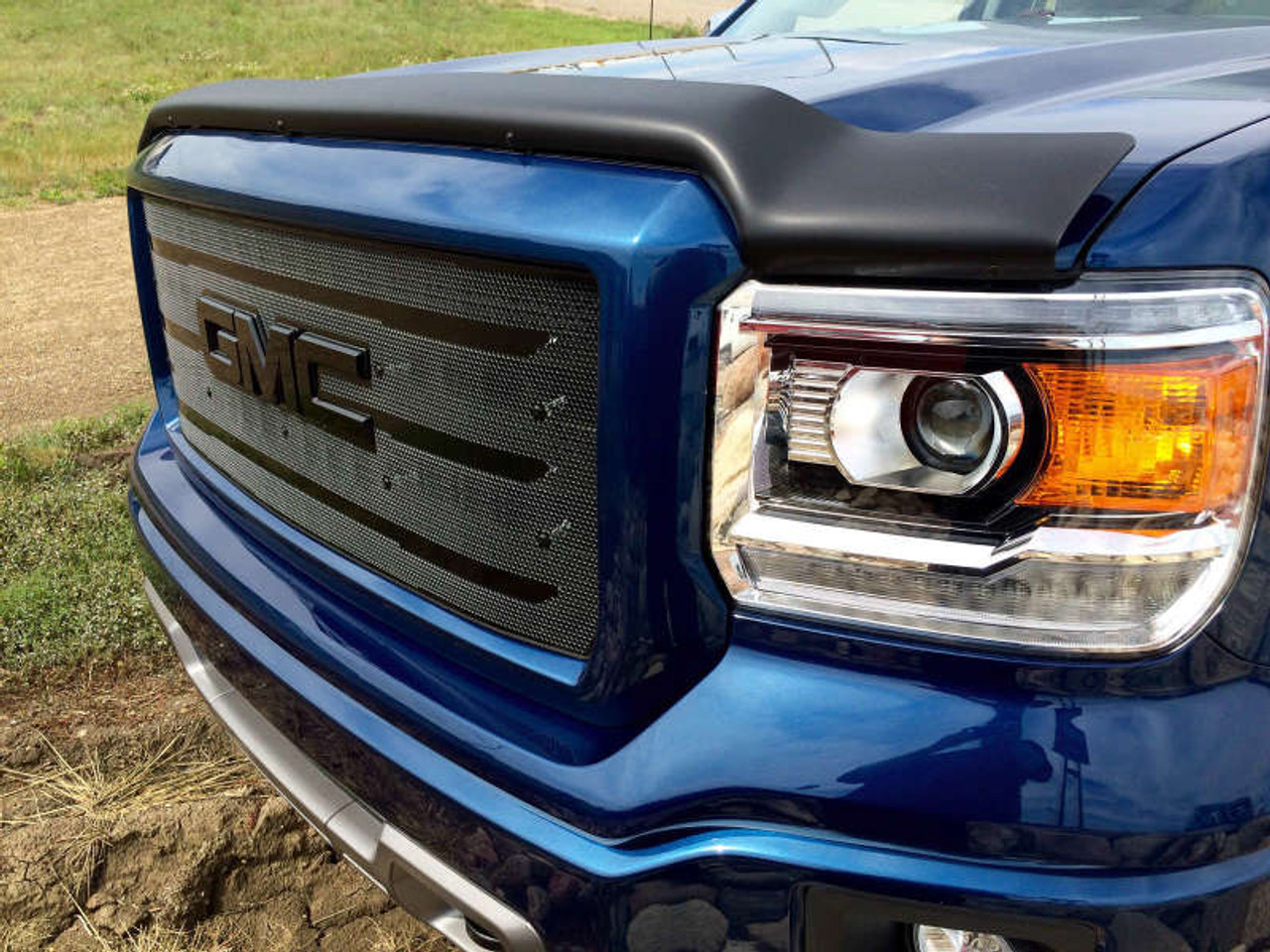 EGR 14+ GMC Sierra Superguard Hood Shield - Matte (301585) - 301585