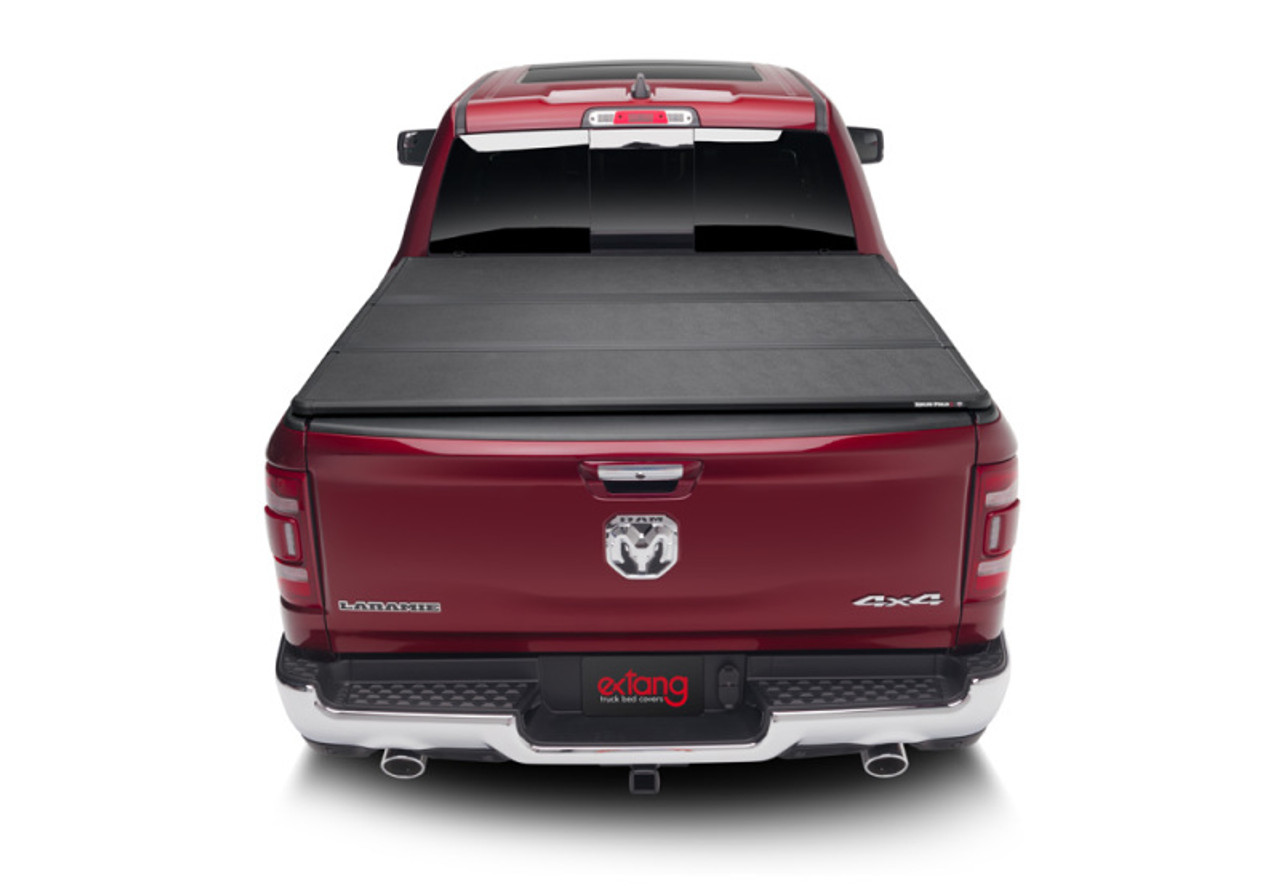 Extang 2019 Dodge Ram (New Body Style - 5ft 7in) Solid Fold 2.0 - 83421