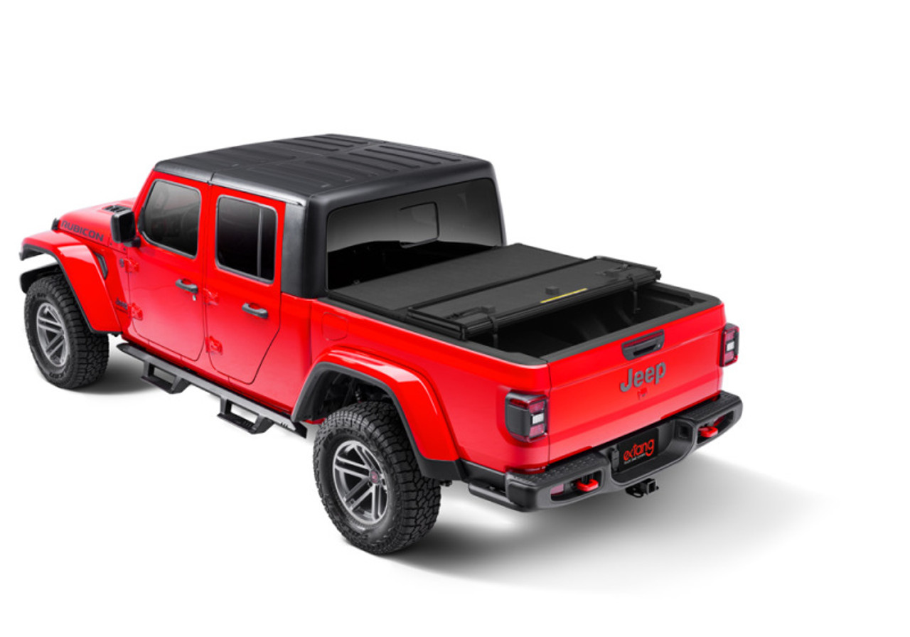 Extang 2020 Jeep Gladiator (JT) (w/Rail System) Solid Fold 2.0 - 83896
