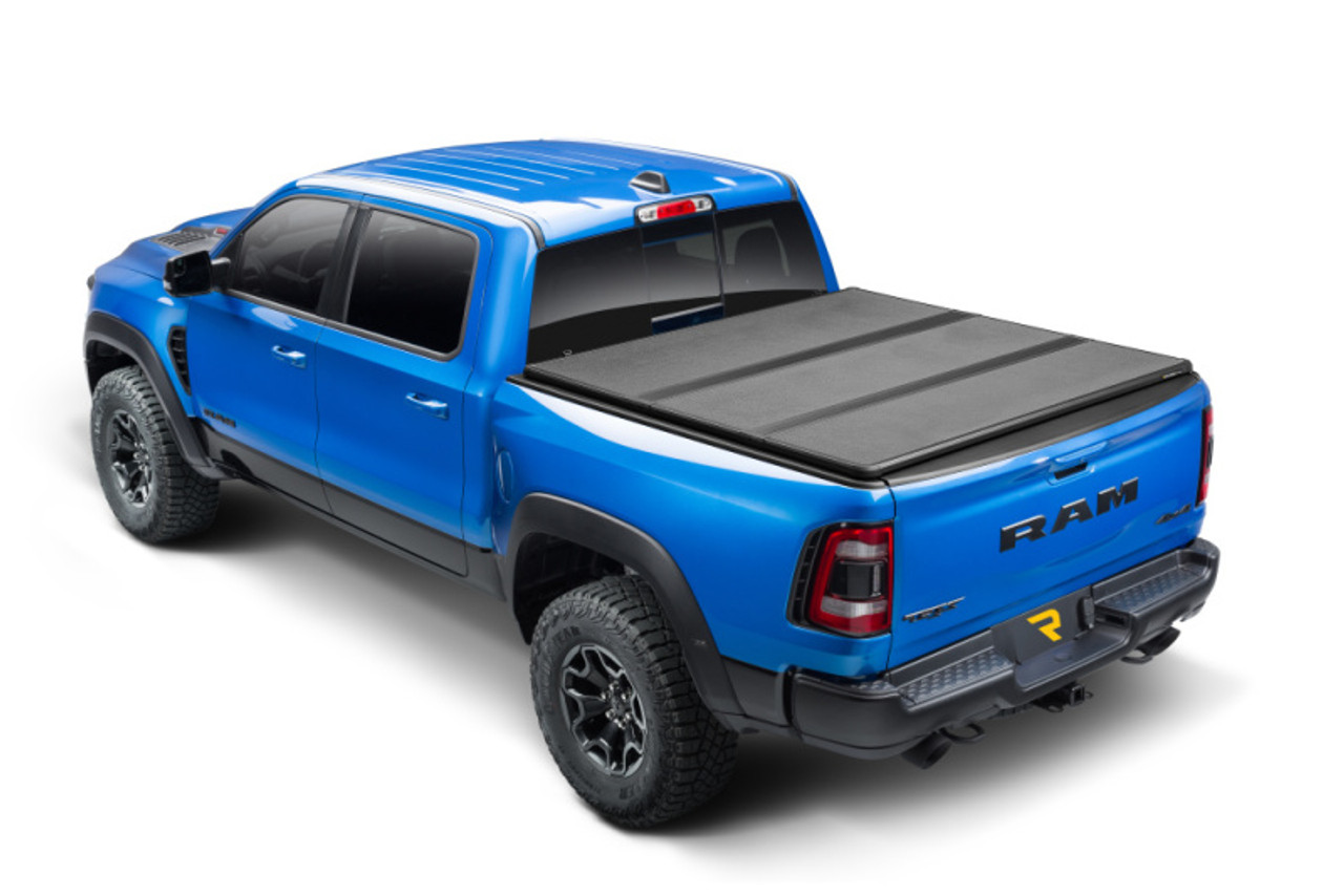Extang 09-18 Dodge Ram / 19-22 Classic 1500 (5ft. 7in. Bed) Solid Fold ALX - 88425