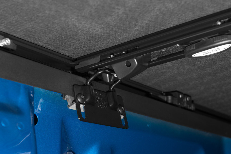 Extang 05-21 Nissan Frontier w/Factory Bed Rail Caps (6ft 1in Bed) Trifecta ALX - 90995