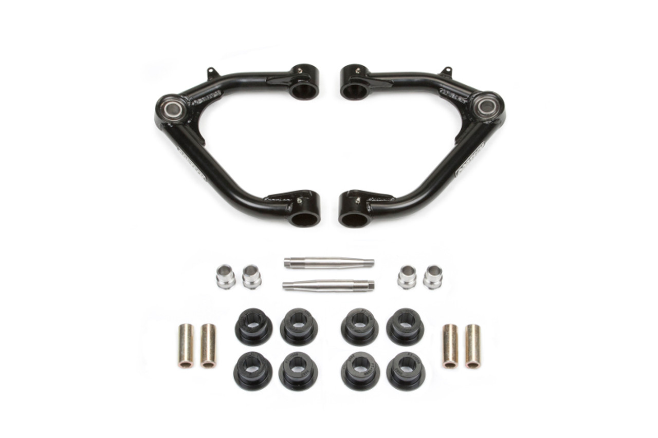 Fabtech 07-18 GM C/K1500 w/OE Forged UCA 0-6in Uniball Upper Control Arm Kit - FTS21128