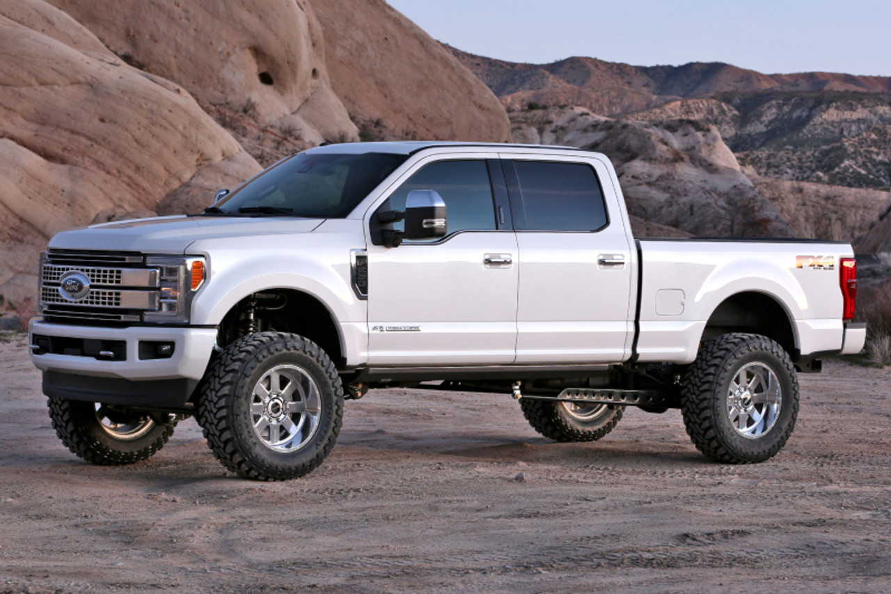 Fabtech 17-21 Ford F250/350 4WD Diesel 6in Rad Arm Sys w/Coils & 2.25 Dl Resi Frt & Dl Rr Shks - K2293DL