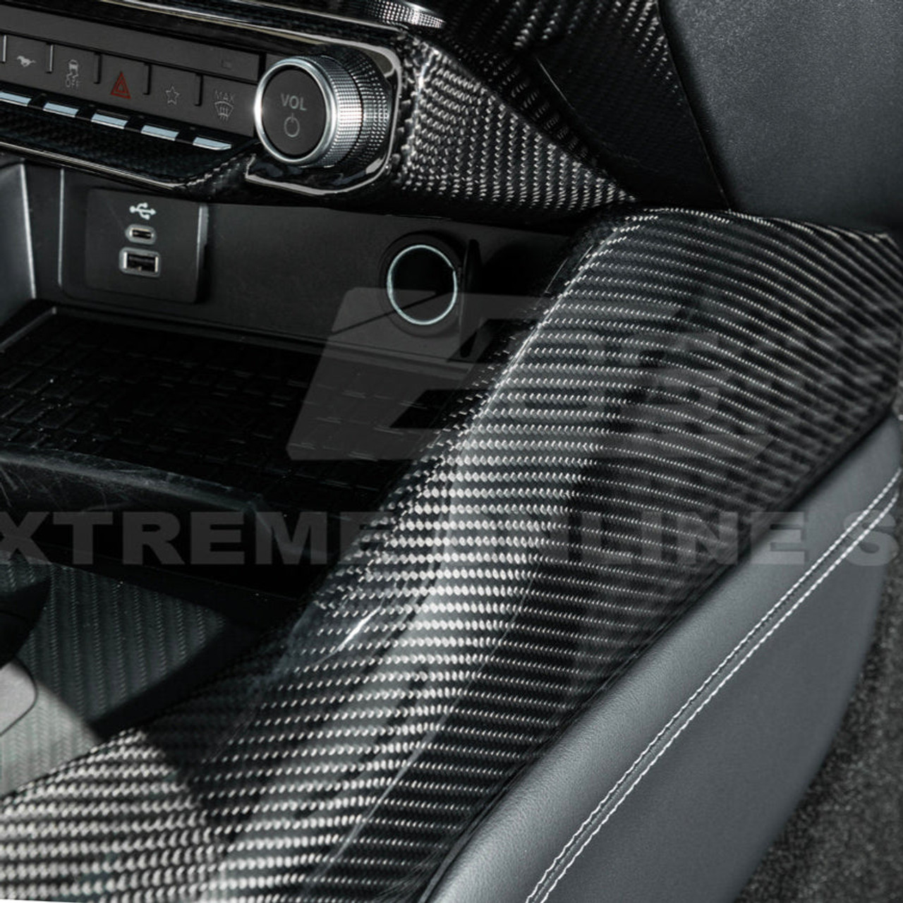 EOS Center Console Carbon Fiber Cover - 2024+ Ford Mustang S550 (VENT-1088-BKCF)