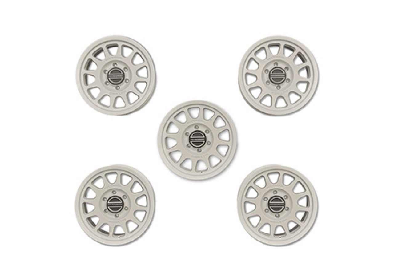 Ford Racing Bronco 17x8.5in Method Wheel & Center Cap - White - M-1007K-M1785KW