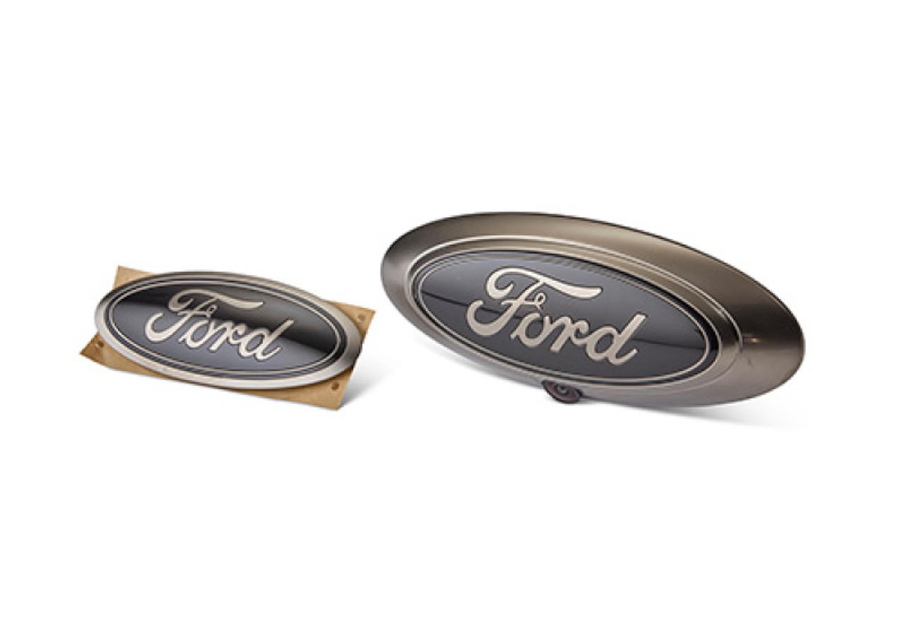 Ford Racing 22-24 Maverick XL/XLT/Lariat Smoked Chrome Oval Kit - M-1447-MVBC
