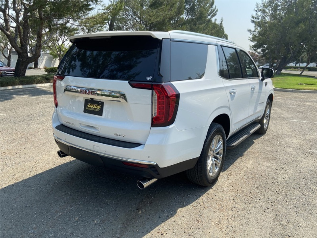 Gibson 21-22 GMC Yukon XL 1500/ Suburban 1500 5.3L 2/4wd Cat-Back Dual Split Exhaust - 65695