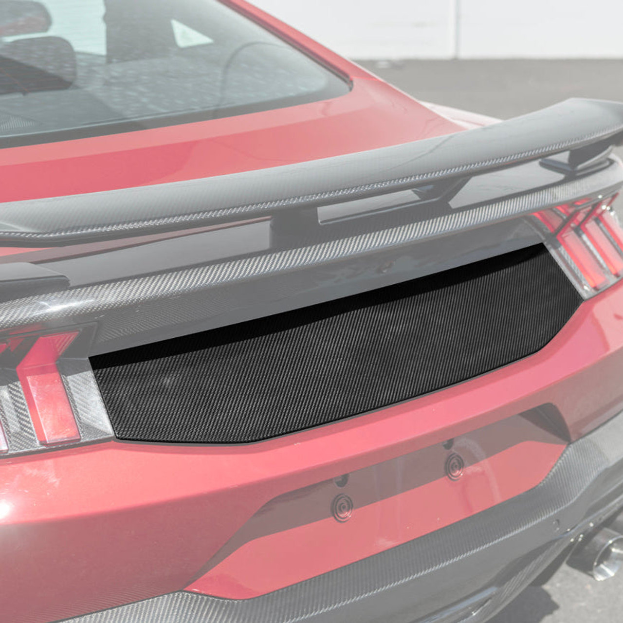 EOS Rear Trunk Carbon Fiber Panel - 2024+ Ford Mustang (TRUNK-1145-BKCF)
