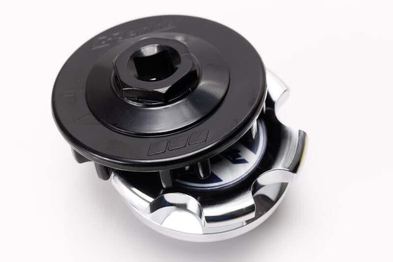 GReddy Type-B Oil Filler Cap Honda - Chrome - 13901525 Photo - Close Up