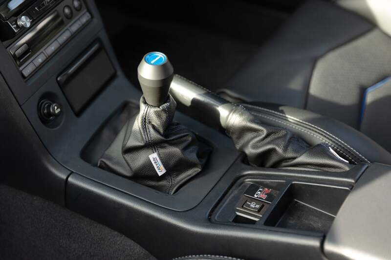GReddy 95-98 Nissan Skyline BCNR33 Genuine Leather Brake Boot - 16520703 Photo - Close Up