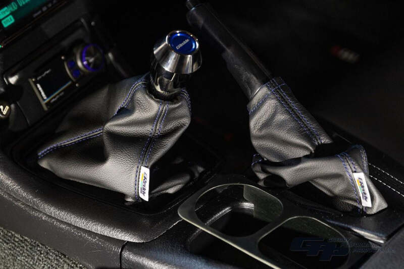 GReddy 95-98 Nissan Skyline BCNR33 Genuine Leather Brake Boot - 16520703 Photo - Close Up