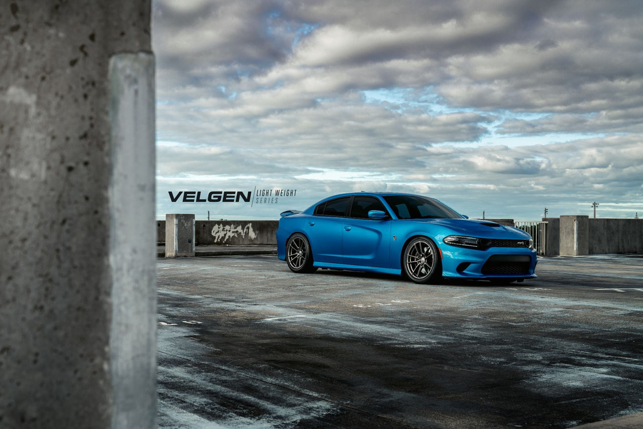 Velgen VF5 Wheel Kit 20x9.5 / 20x11 Gloss Gunmetal - Dodge Charger / Challenger