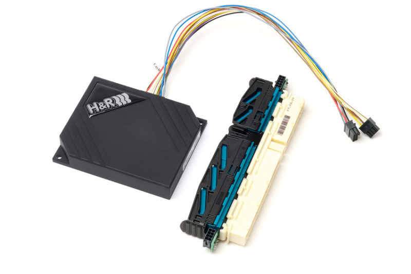 H&R 11-18 Porsche Cayenne/Cayenne S/Cayenne Turbo/Cayenne Turbo S ETS (w/Air Susp.) - 28945-1 Photo - out of package