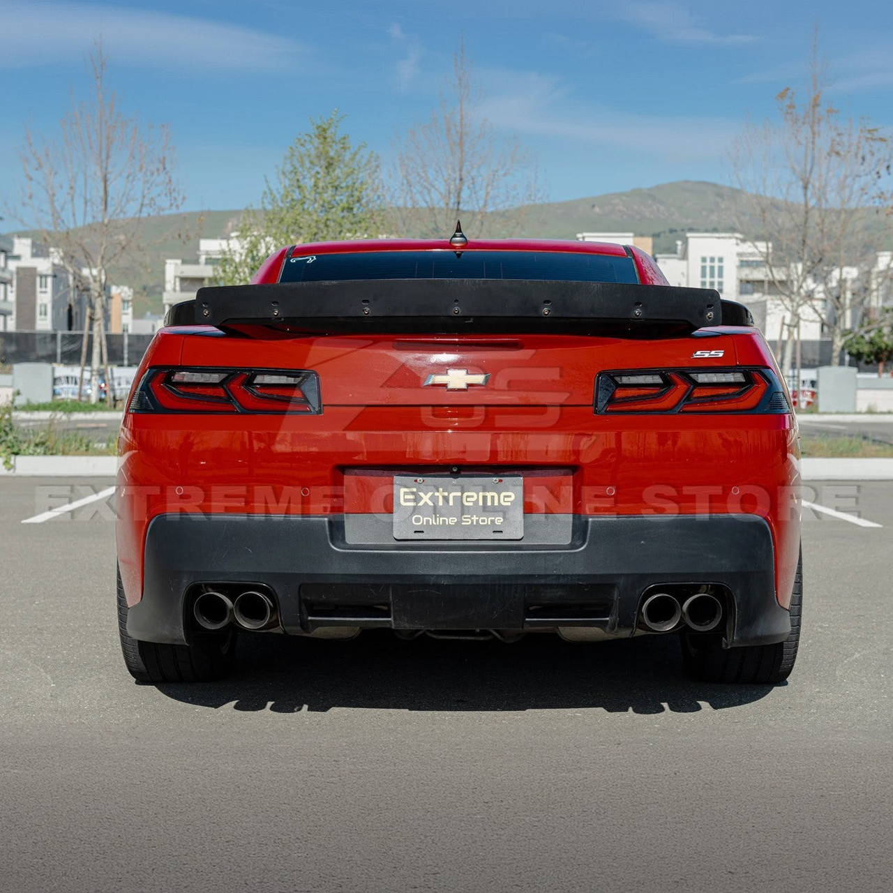 EOS Wickerbill Rear Spoiler - Gloss Black w. CF Wicker - 14-15 Camaro