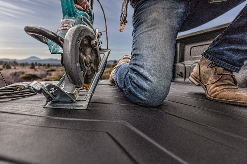 Husky Liners 14-18 Silverado/Sierra 1500 / 14-19 Silverado/Sierra 2500/3500 HD Heavy Duty Bed Mat - 16007