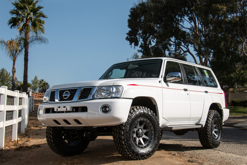 ICON 1997+ Nissan Patrol (Y61) Front 2.5 Series Shocks VS RR - Pair - 87842P Photo - lifestyle view