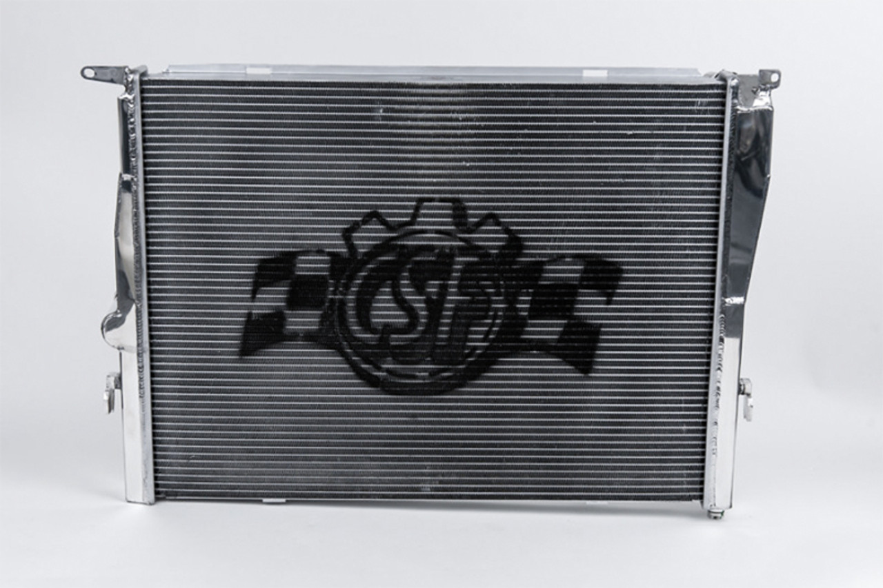 CSF 99-06 BMW 323i / 99-05 BMW 325i / 99-06 BMW 328i / 99-05 BMW 330i / 03-05 BMW Z4 Radiator - 3055