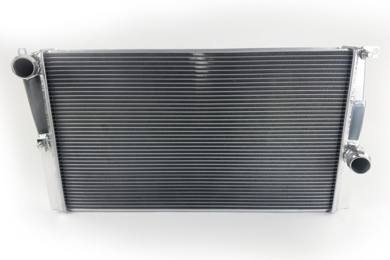 CSF BMW 2 Series (F22/F23) / BMW 3 Series (F30/F31/F34) / BMW 4 Series (F32/F33/F36) M/T Radiator - 7080