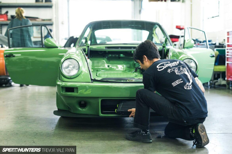 CSF Universal Dual-Pass Oil Cooler (RS Style) - M22 x 1.5 - 24in L x 5.75in H x 2.16in W - 8110