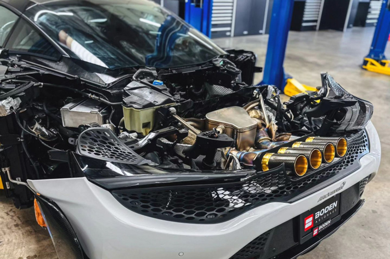 CSF McLaren 720S/765LT/750S/GT/GTS High-Performance Charge-Air-Coolers - 8352 Photo - Mounted