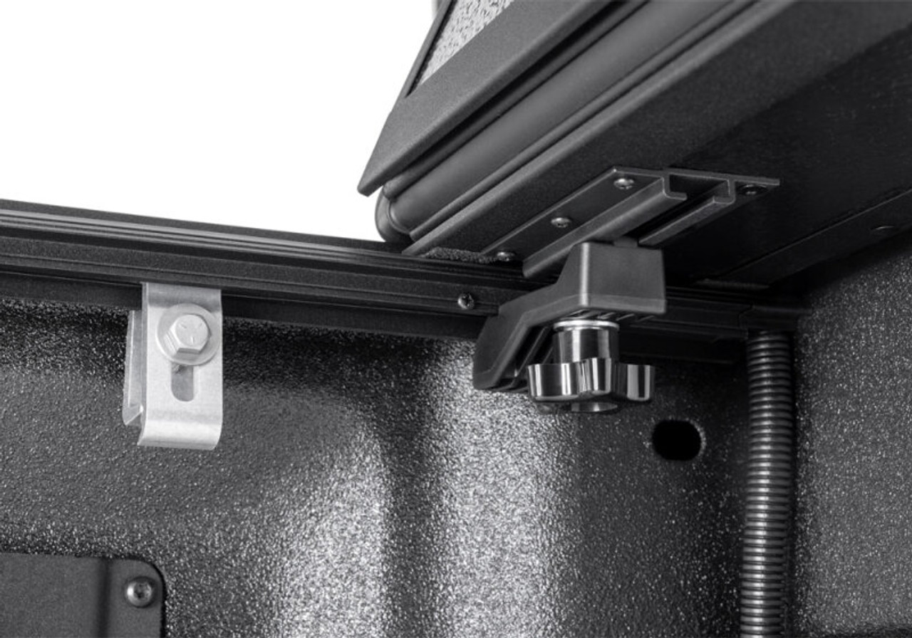 BAK 08-16 Ford Super Duty 6ft 9in Bed BAKFlip G2 - 226310