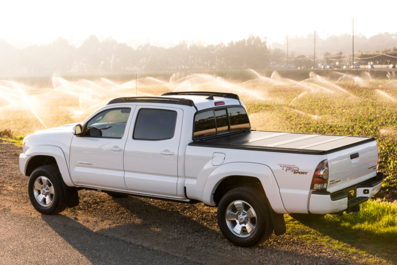 BAK 16-20 Nissan Titan XD 6ft 6in Bed (w or w/o Track System) BAKFlip G2 - 226524