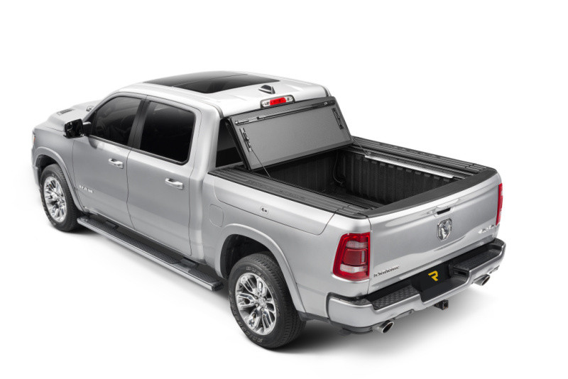 BAK 09-18 Dodge Ram 1500 (19-20 Classic Only) 5ft 7in Bed (w/ Ram Box) BAKFlip MX4 Matte Finish - 448207RB