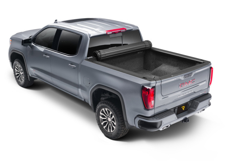 BAK 14-18 Chevy Silverado/GM Sierra Revolver X4s 8.2ft Bed Cover (2014 1500/15-19 1500/2500/3500) - 80122