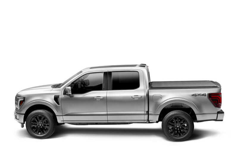 BAK 99-07 Ford Super Duty 8ft. Bed Revolver X4ts - 80304RK