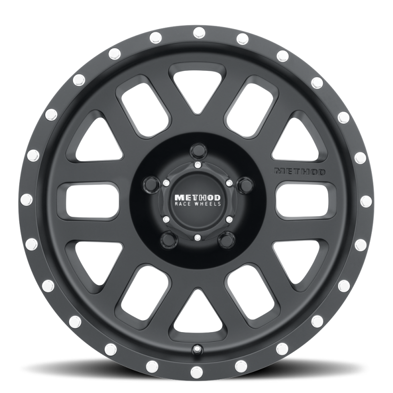 Method MR306 Mesh 17x8.5 0mm Offset 5x4.5 83mm CB Matte Black Wheel - MR30678512500