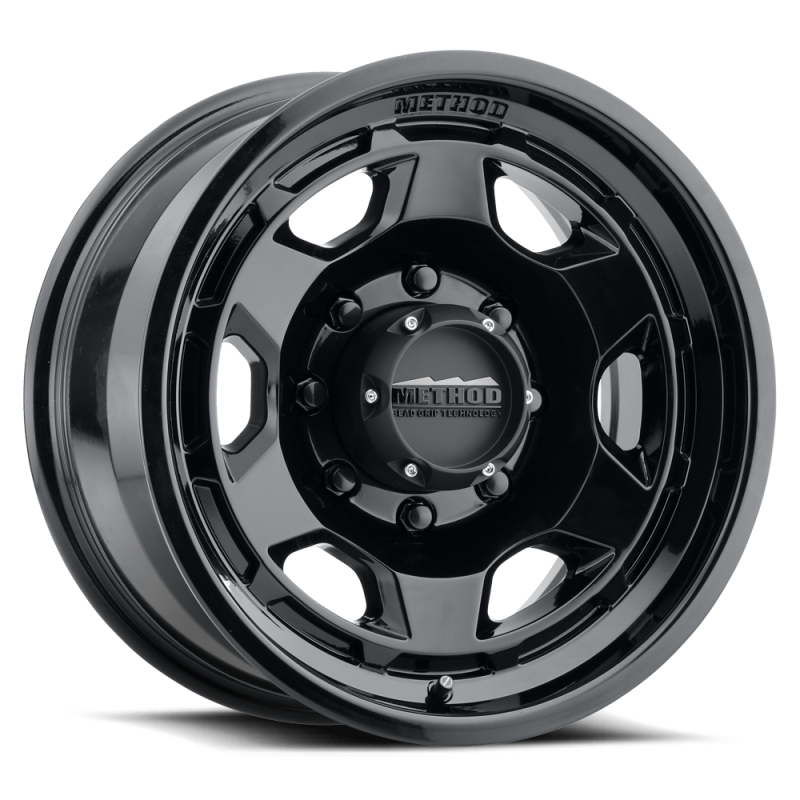Method MR708 17x8.5 / 0mm Offset / 6x5.5 / 106.25mm CB - Gloss Black - MR708785601300 Photo - Close Up