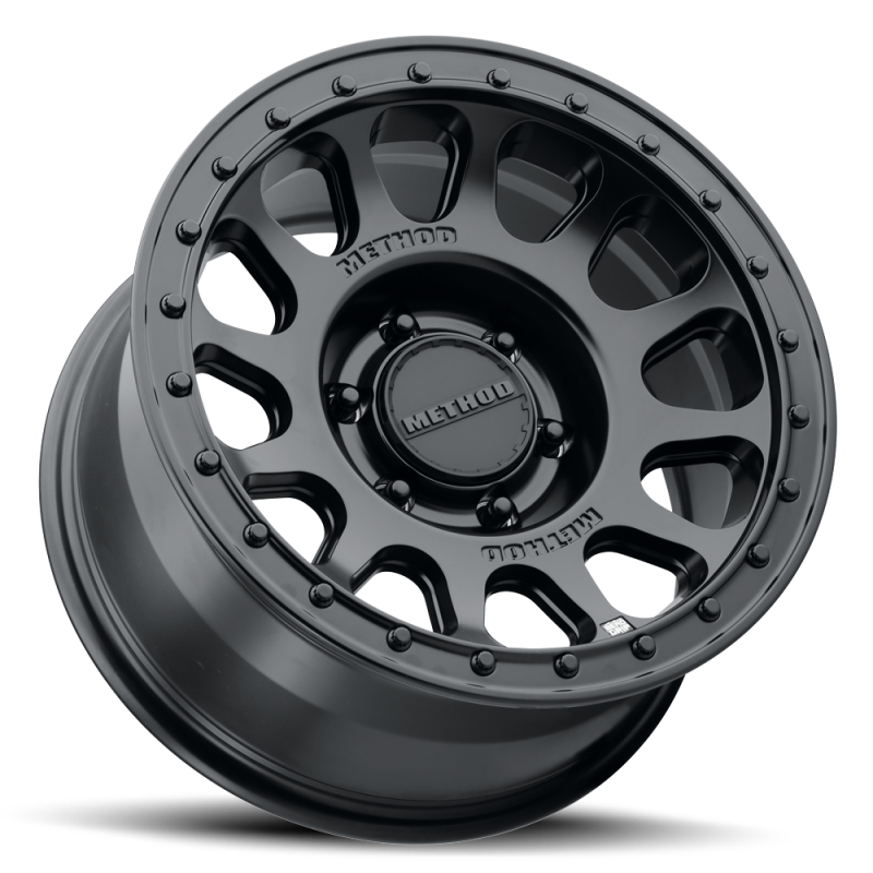 Method MR709 HD Bead Grip 18x 9in / ET12 / 8x180 BP / 124.1mm Bore - Black Wheel - MR70989088512H Photo - Close Up