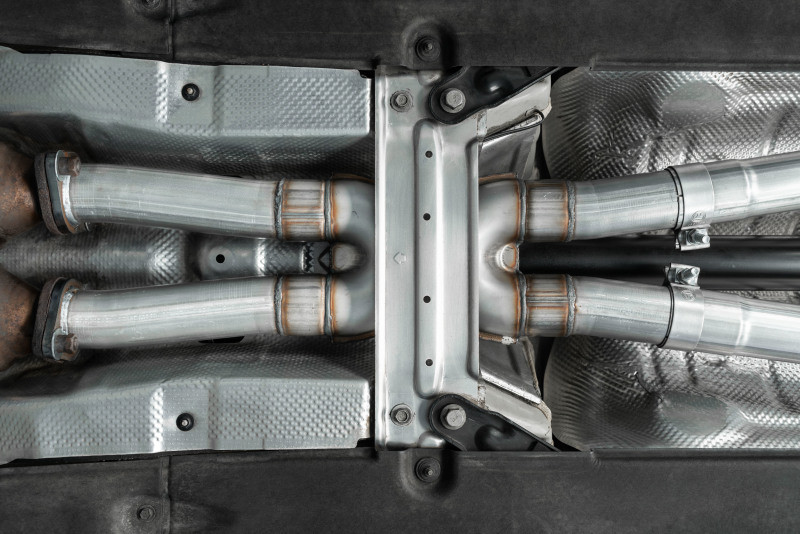 MBRP 2018+ Kia Stinger 3.3L RWD/AWD 2.5in Cat Back Dual Rear Exit w/o Tips - S4704304