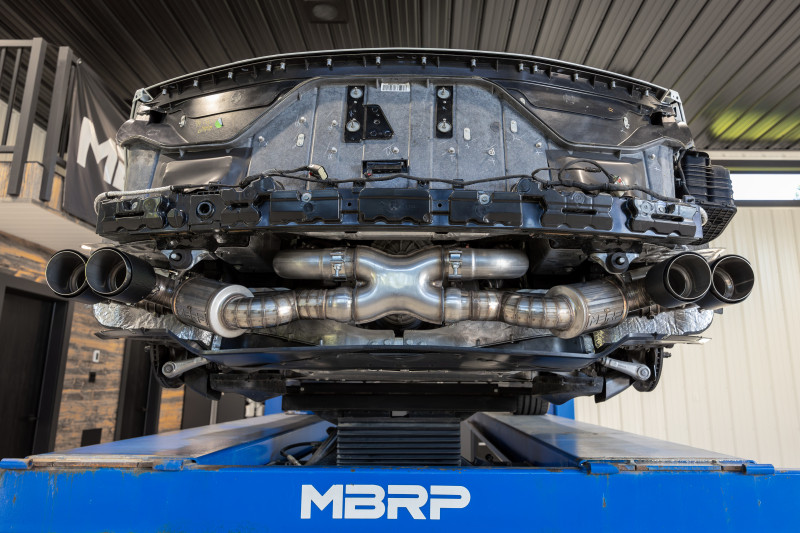 MBRP 20-24 Chevrolet Corvette C8 3in Active Cat Back Quad Split Rear Exit Exhaust w/ AFM Sims - S70413CF