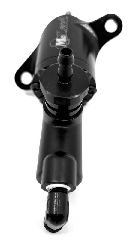 McLeod Master Cylinderer 3/4in Bore For Remote Reservoir w/8 Hole Flange Included - 139310