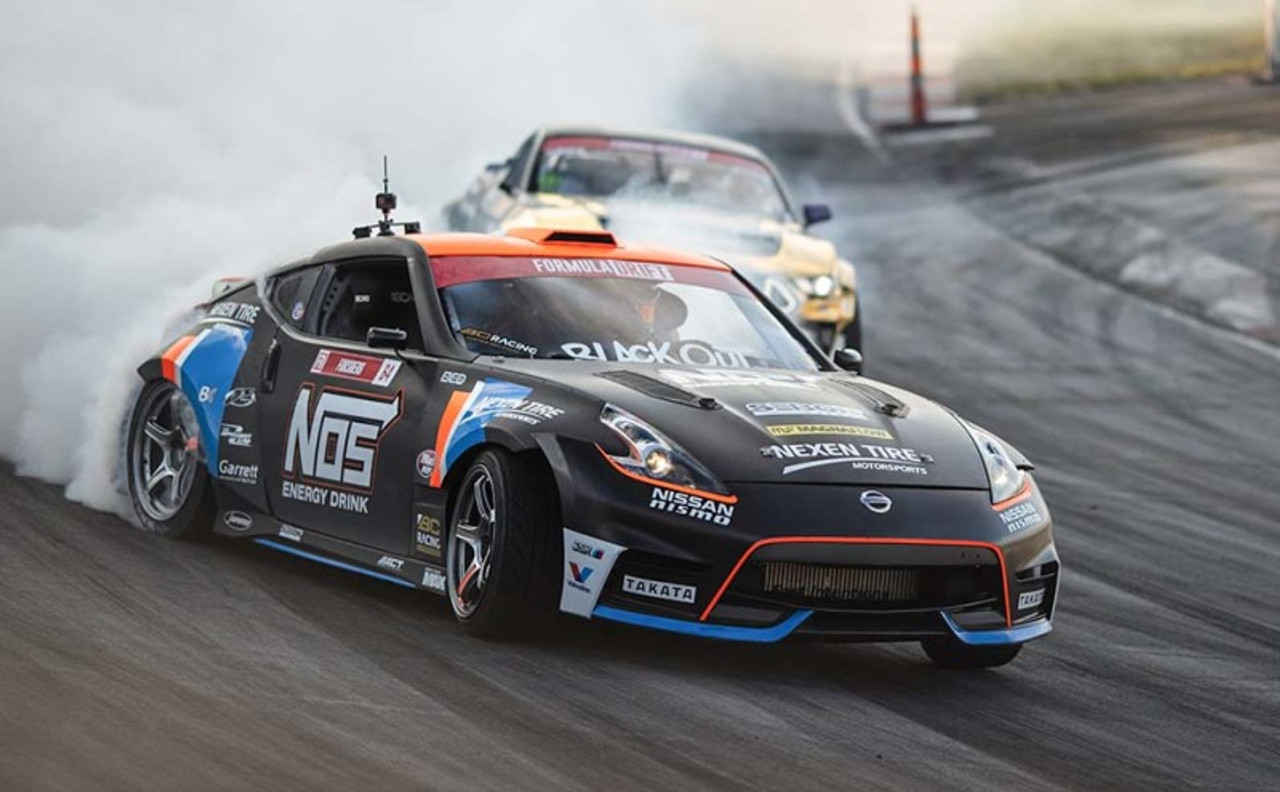 MagnaFlow SYS Cat-Back 2018 Ford Mustang GT 5.0L Competition Dual Exit Black 4in Tips - 19369