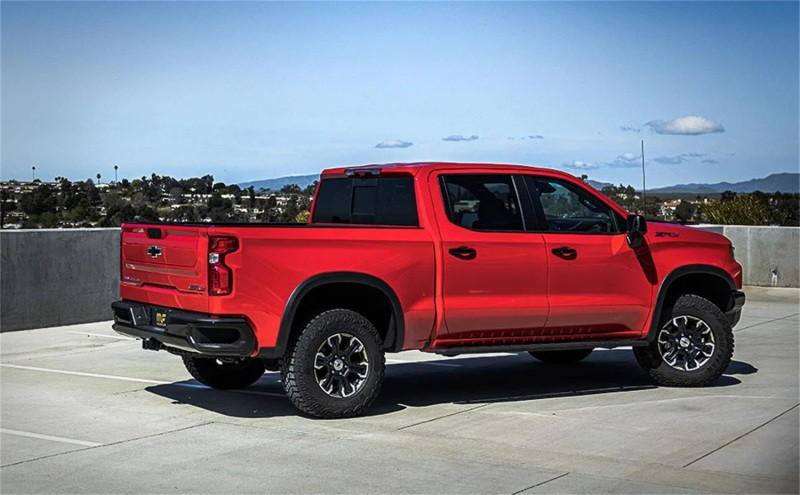 MagnaFlow 19-23 Chevy Silverado 1500 19-23 GMC Sierra 1500 Overland Cat-Back Exhaust - 19626