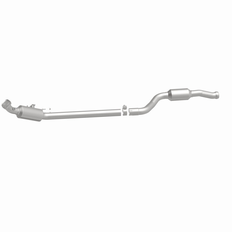 Magnaflow 12-16 E350 V6 3.5 OEM Underbody Direct Fit Converter - 21-447